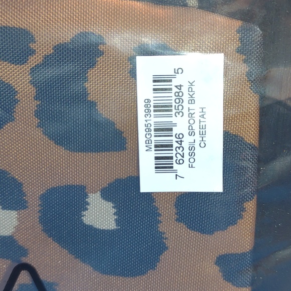 🙀FOSSIL Sport Backpack in Cheetah - Picture 6 of 11